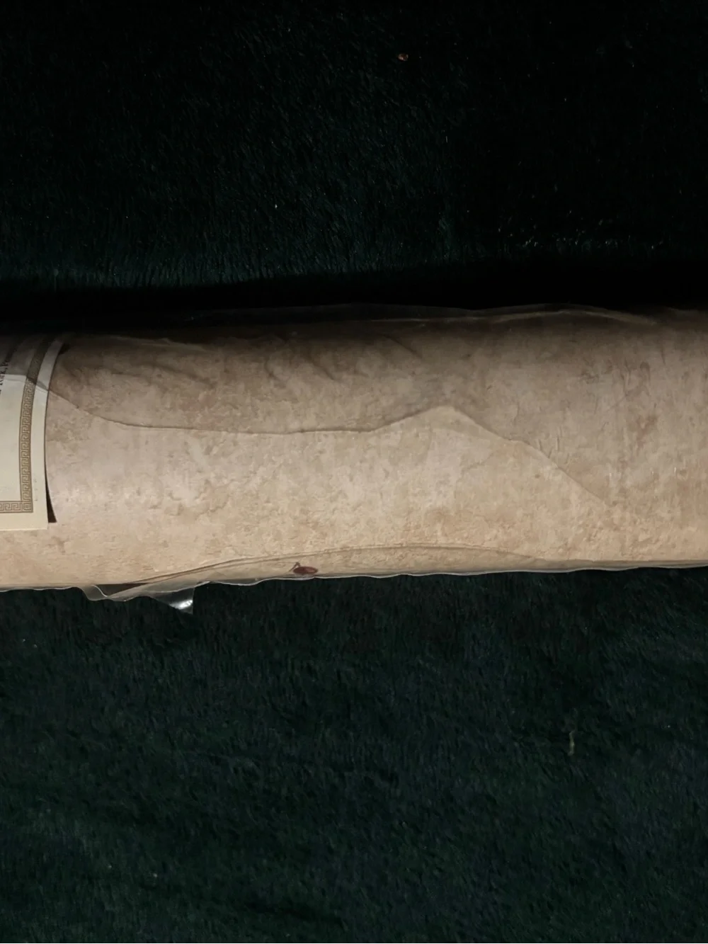 York Wallcovering Tan/Burgundy Strippable Prepasted Classic Wallpaper DoubleRoll
